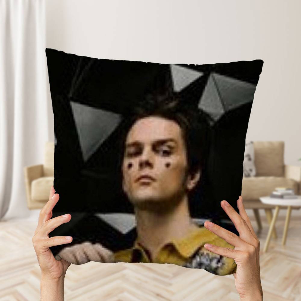 7d7254b8b33d120d147de7a82be8a564 - IDKHow Shop